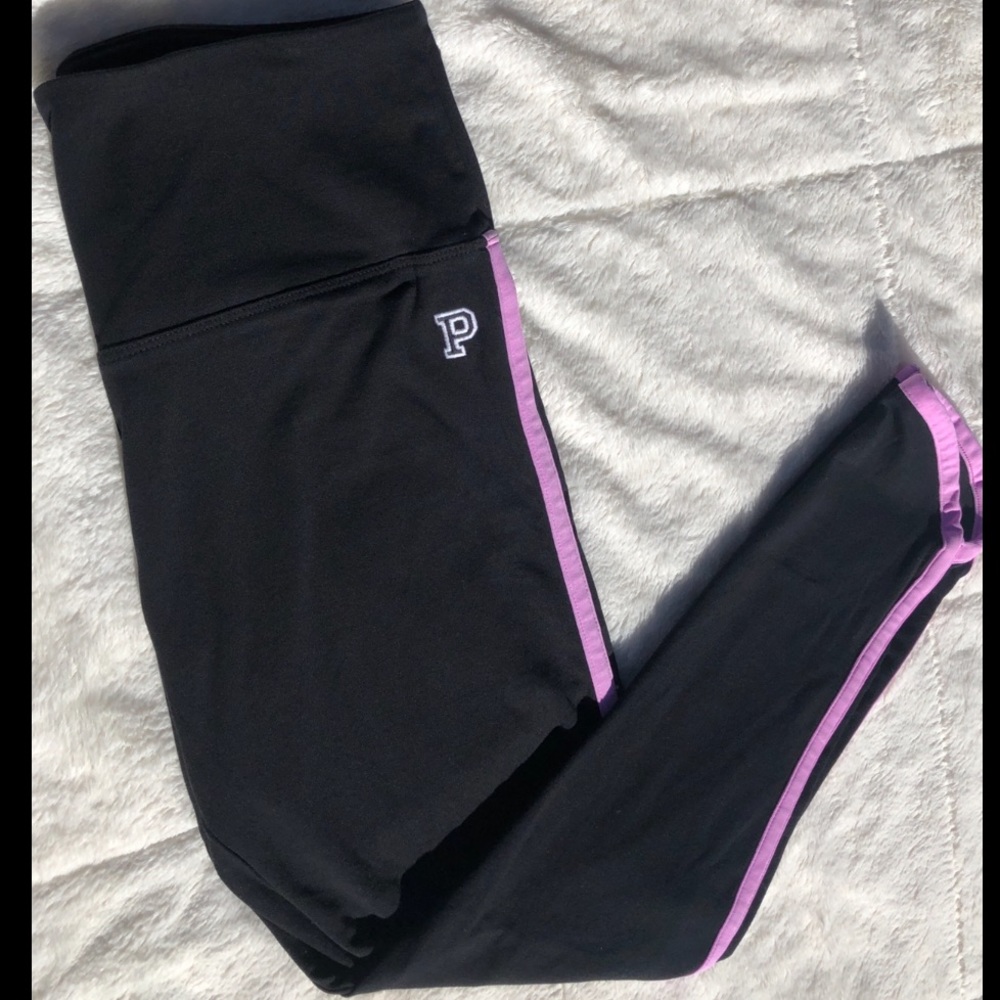 PINK by Victoria’s Secret Cropped Leggings💕